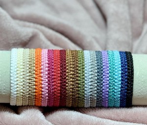 Pulsera de Macramé Hecha a Mano de Alta Calidad, Cordón Encerado Impermeable, Brazalete Apilable Estilo Boho, Elegante y Hermosa - Product Image 4