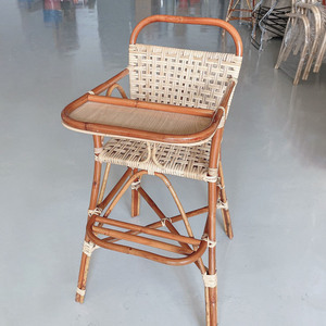Silla de alimentación para bebé de proveedor vietnamita, silla alta de ratán natural premium, accesorio para niños pequeños - Product Image 2
