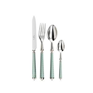 Ensemble de couverts vintage européens 4 pièces – Manches texturées vert sauge avec acier inoxydable poli – Style victorien élégant - Product Image 2