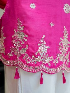 WOMEN'S PURE VISCOSE SILK KURTA SET'S WITH DUPPATA KAVITA 2 <b>TOP</b> FABRIC PURE VISCOSE SILK - Product Image 4