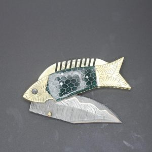 New Brand <b>Copper</b> Damascus Fish Hand Forged Thumb <b>Knob</b> Folding Knife W/Steel Engraved Green Honey Comb Handle EDC Hunting Knives - Product Image 3