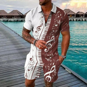 Conjunto de 2 Piezas para Hombre, Camiseta de Cuello Redondo y Manga Corta, Estilo Vintage, Cómodo, para Verano + Pantalones Cortos, Ropa Casual de Playa con Logotipo Frontal - Product Image 2