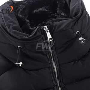 Chaqueta acolchada de algodón con capucha para hombre, estilo nuevo de invierno, negra, cortavientos, holgada, gruesa; Chaqueta cortavientos con cremallera para mujer. - Product Image 6