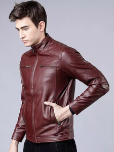 Chaquetas de cuero premium para motociclistas diseñadas para brindar comodidad, durabilidad y estilo, con opciones de fabricación personalizadas. - Product Image 3
