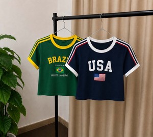 Camiseta Corta Y2K para Mujer, Manga Corta, Cuello Redondo, Diseño Estampado con Bandera Nacional, Estilo Casual, Ajuste Jersey, para Todas las Temporadas, 100% Algodón - Product Image 3