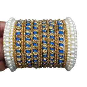 Ensemble de bracelets de mariage islamiques tendance et luxueux en perles Kundan, plaqués or, bijoux traditionnels pour femmes - Product Image 1