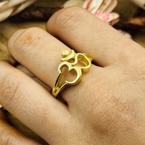 Meilleures bagues Om en laiton plaqué or 18 carats pour femmes, style bohème, religieuses, spirituelles, yoga, délicates, pour mariage et fiançailles, bijoux certifiés - Product Image 2