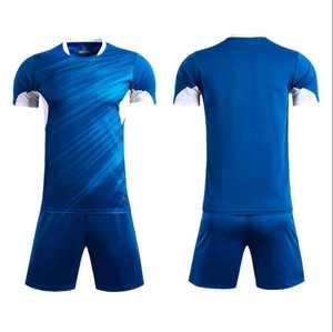 Ensemble d'uniformes de football personnalisés professionnels, fabricant OEM en gros, fournisseur de maillots d'équipe de football, tissu interlock 120 à 180 GSM - Product Image 6