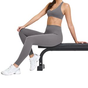 Leggings de yoga para mujer con cintura alta elástica cruzada, sin costura frontal, efecto reloj de arena, control de abdomen, levantamiento de glúteos, suaves y moldeadores. - Product Image 4