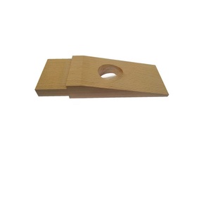 Molde rectangular de madera con orificio para herramientas de fabricación de joyas - Product Image 1
