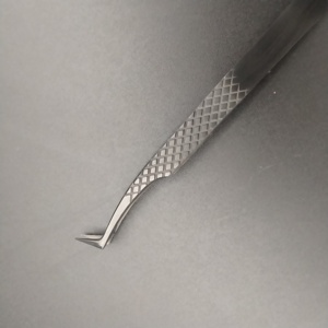 Pinces à cils en acier inoxydable de haute qualité, conçues spécifiquement pour les artistes en matière de cils - Product Image 1