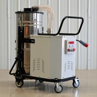 Aspiradora Industrial Trifásica de 3kW para Sólidos y Líquidos con Varilla de Limpieza de Filtro