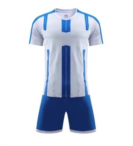 Ensemble de maillot de football jaune et noir pour homme, manches courtes, polyester respirant, coupe athlétique, toutes saisons, col rond - Product Image 2