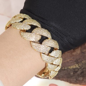 Pulsera de eslabones cubanos de plata 925 con moissanita de calidad de exportación, estilo hip hop, con incrustaciones de circonitas, joyería llamativa para hombre, regalo de moda de lujo en oferta - Product Image 2