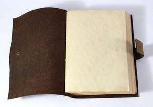 Carnet de voyage vintage personnalisé en cuir véritable, couverture de journal en cuir véritable Crazy Horse marron avec pages intérieures remplaçables sur mesure - Product Image 4