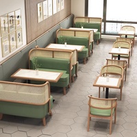 Meubles de restaurant modernes et durables, tables à manger en bois massif, tables de bar commerciales pour hôtels, tables à dessert, tables à café, ensembles de chaises pour café
