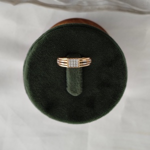 Bague carrée en or rose 18 carats Namivaa pour femme, bijou fin géométrique, idéal pour le quotidien, finition polie, cadeau - Product Image 4