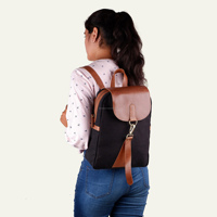 Mochila de cuero de lona de alta calidad unisex con logotipo personalizable Bolso de noche universitario pequeño Cierre de cremallera Marrón para chicas adolescentes
