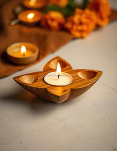 Bougeoir Diwali Diya en bois d'acacia artisanal de qualité supérieure impression 4 couleurs apporte un style d'élégance léger pour la décoration de festival à la maison - Product Image 2