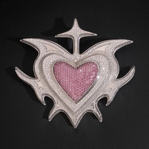 Pendentif Cœur Scintillant en Moissanite, Breloque en Argent Plaqué Rhodium, Bijoux Hip Hop, Pendentif Personnalisé pour Hommes et Femmes - Product Image 2