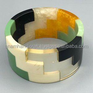 ชุดกระดุมข้อมือและกำไลข้อมือเรซินสไตล์วินเทจงานทำมือสำหรับผู้หญิงขัดเงาอย่างดีจากอินเดีย - Product Image 3