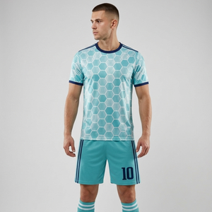 Conjunto de Uniforme de Fútbol Personalizado Azul Cielo de Alta Demanda con Ribete Azul Marino y Jersey y Pantalones Cortos Sublimados con Diseño de Panal de Abeja - Product Image 4