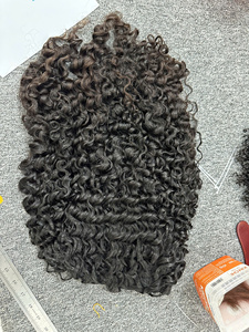 Vente en gros d'extensions de cheveux bouclés birmans, cheveux bruts, cheveux vierges, cheveux Remy, cheveux vietnamiens à double trame - Product Image 6