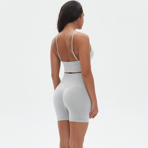 Conjunto Deportivo para Mujer, Top Elástico y Pantalones Cortos de Cintura Alta, Ropa Deportiva para Entrenamiento y Ejercicio - Product Image 4