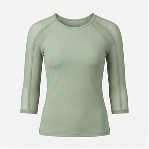เสื้อโยคะแขน 3/4 สีเขียวล้วนสำหรับผู้หญิง คอกลม ผ้าถักยืดหยุ่น ผสมสแปนเด็กซ์และโพลีเอสเตอร์ เสื้อออกกำลังกาย - Product Image 1
