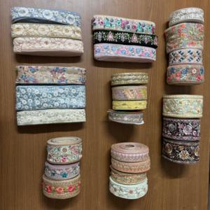Dentelles florales brodées pour vêtements, robes, saris, textiles de maison, accessoires, artisanat, mode, sourcing, vente en gros et approvisionnement en vrac - Product Image 2