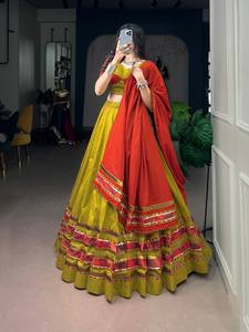 Ensemble de Lehenga traditionnel indien pour femmes, jaune et rouge, en coton Mal, longueur normale, coupe ample, séchage rapide, tenue ethnique pour fêtes - Product Image 3