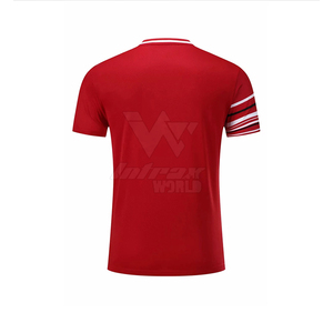 Tenue de tennis haute performance conçue pour une mobilité flexible et une tenue durable sur le terrain - Product Image 4