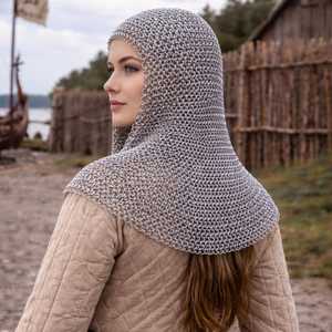Coif en maille de fer Wolfguard – Capuche médiévale pour reconstitution historique - Product Image 2