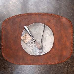 Posavasos de Cuero Personalizados, Mantel de Cuero y Decoración de Mesa con Tamaño Personalizado, Mantel de Cuero de la Mejor Calidad - Product Image 2