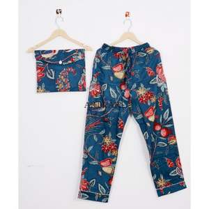 ชุดนอนผ้าฝ้ายลายดอกไม้ดีไซน์ใหม่ขายดีสำหรับฤดูร้อนสำหรับผู้หญิง มีหลายขนาดให้เลือกจากอินเดีย - Product Image 2