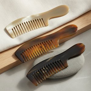 Accessoires pour cheveux faits à la main, peigne en corne de qualité supérieure à vendre, prix compétitif, peignes à dents larges - Product Image 1