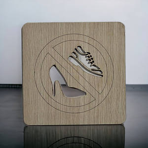 Letrero Colgante de Madera Rústica al Mejor Precio, Decoración de Pared Grabada Personalizada, Estilo Rústico, Regalo para el Hogar u Oficina - Product Image 1