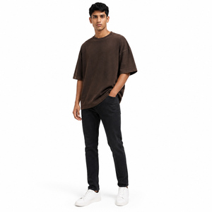 T-shirt en coton marron uni surdimensionné pour homme, manches courtes, col rond, coupe décontractée, tricot jersey, longueur normale, teinture unie - Product Image 1