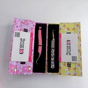 En gros, ensemble de pinces à cils rose à motif poupée et de pinces à extensions de cils à motif léopard personnalisé, en acier inoxydable, marque privée - Product Image 3