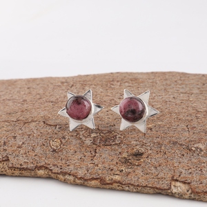 Niharika Gems Classy And Trendy Handmade Black Rhodonite Gemstone <b>Earring</b> In 925 Sterling Silver Plated <b>Earring</b> For Women Wear - Product Image 3