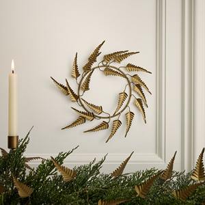 Guirlande murale moderne en fer doré en forme de feuille de fougère, art mural minimaliste en métal, guirlande botanique pour Noël et décoration intérieure nordique européenne - Product Image 1