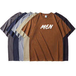 เสื้อยืดสตรีทแวร์ทรงเรกูลาร์ฟิต ผ้าคอตตอนเนื้อหนานุ่ม ซักแล้วไม่หด ทรงวินเทจ ผลิตโดยผู้ผลิต OEM ขายส่งสำหรับผู้ชาย - Product Image 1