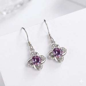 Pendientes de Diamantes Cultivados en Laboratorio DEF Color VS VVS, Pendientes Colgantes Florales con Forma de Trébol para Mujer en Plata de Ley 925, Oro de 10K/14K - Product Image 5