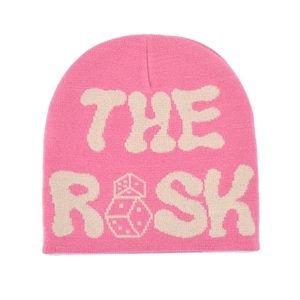 Bonnet tricoté unisexe OEM personnalisé de haute qualité 100 % acrylique, avec étiquette tissée teinte à la lettre, pour l'hiver, le ski et le pêcheur, modèle adulte courant - Product Image 1