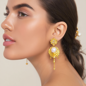 Pendientes Clásicos Dorados Tipo Huggie con Circonita y Perla, Diseño de Flor de Moda, Colgantes para Fiestas - 11058828GL - Product Image 3