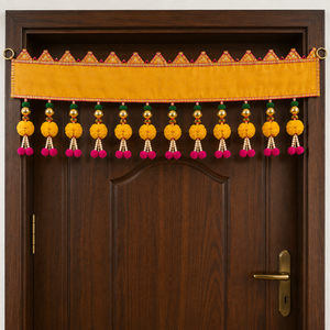Toran moderne fait main, écologique, en plastique jaune et rose, avec pompons perlés et broderies dorées, pour décoration de porte, mariage indien et maison - Product Image 6