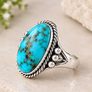 Anillo de Plata de Ley 925 con Turquesa Mohave, Joyería con Piedra Preciosa Azul Grande, Anillo Boho con Turquesa - Product Image 1