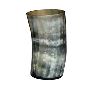 Verre à bière en corne de Viking One Shot Beer pour boire en style Viking, achetez maintenant - Product Image 1