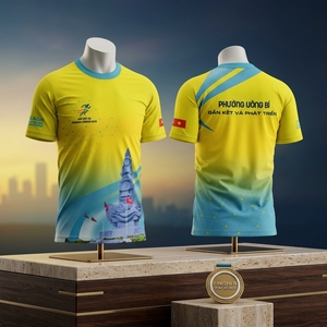 Camiseta Deportiva Unisex para Correr y Fútbol, Logotipo Personalizado en la Parte Delantera, Impresión Sublimada, 100% Poliéster, Cuello Redondo, Ligera, Transpirable, para Entrenamiento y Fitness - Product Image 2