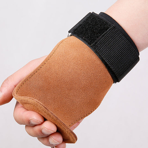 Weightlifting Fitness Accessories Cowhide Weight Lifting Hand Grips <b>Gym</b> Hand Palm Straps Wholesale High Quality Lifting Grips - Product Image 6